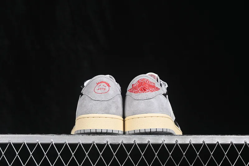 All categories Air Jordan Jordan series basketball shoes Air Jordan 1 Low Travis Scott x Air Jordan 1 Low OG AJ1 Joe 1 undercut low DM7866-010